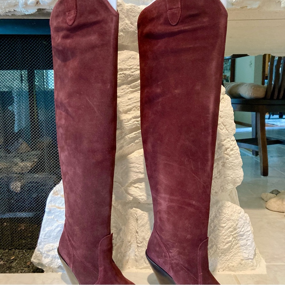 NWT and box Free People brand triple crown over the knee suede boots- size 8 - Picture 3 of 16